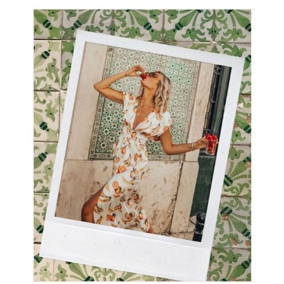 Song of Style Sia Midi Dress in White Fruit Small New Womens Satin Cocktail - Picture 15 of 15